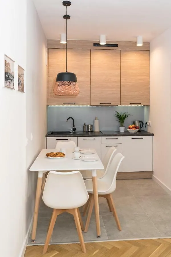 Old Town Grand Theatre Apartment 2 Βαρσοβία 0*,  Πολωνία